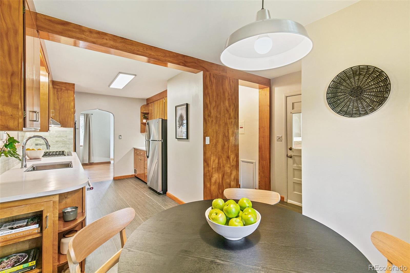 3127 S Corona Street