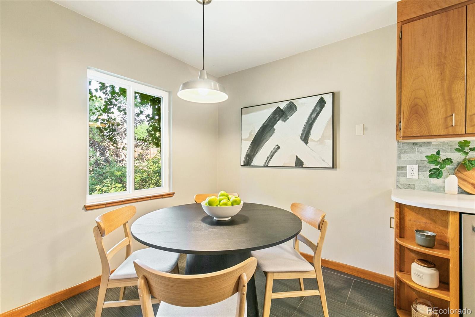 3127 S Corona Street