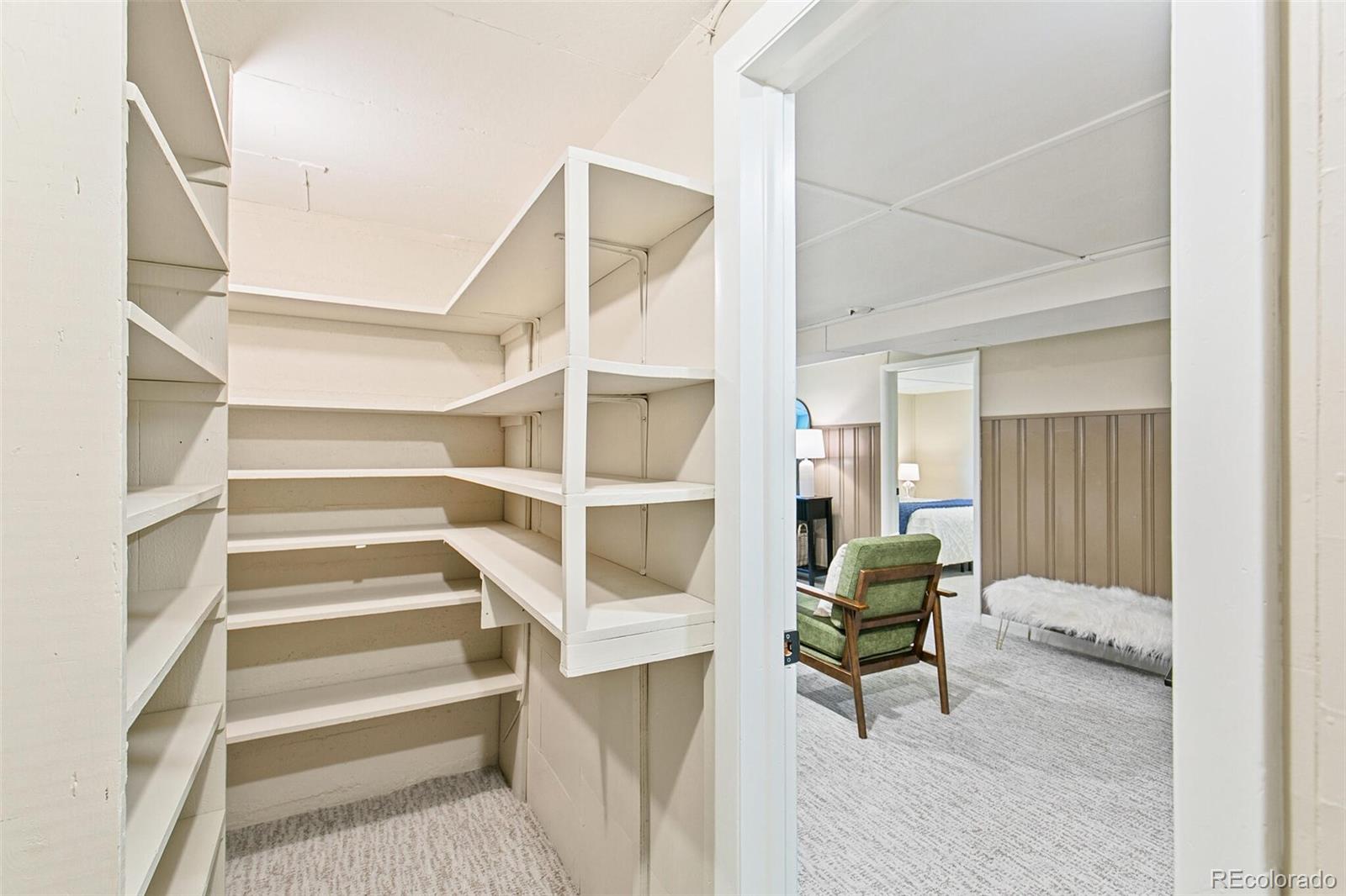 3127 S Corona Street