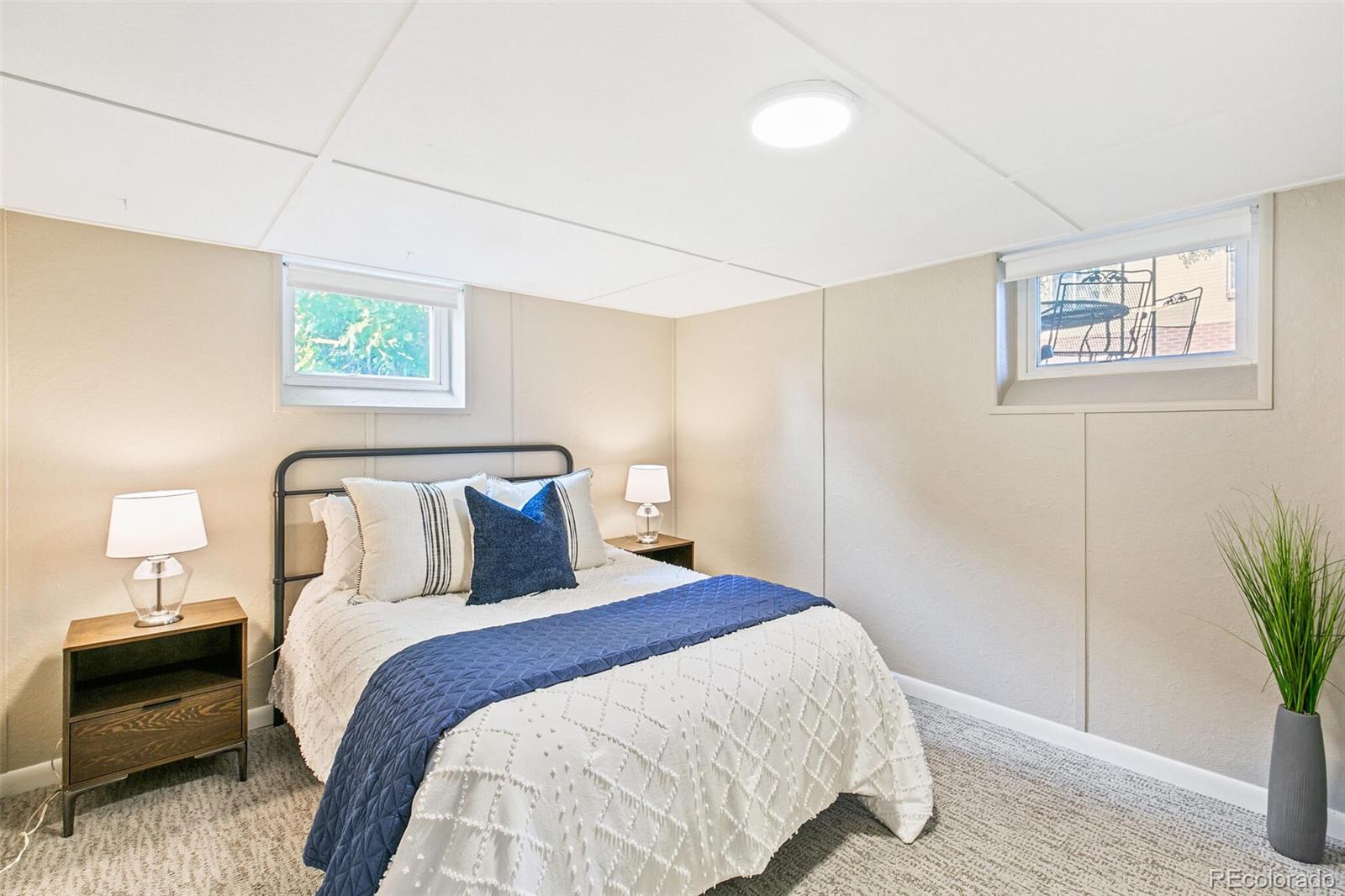 3127 S Corona Street