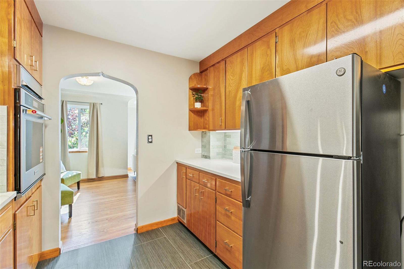 3127 S Corona Street