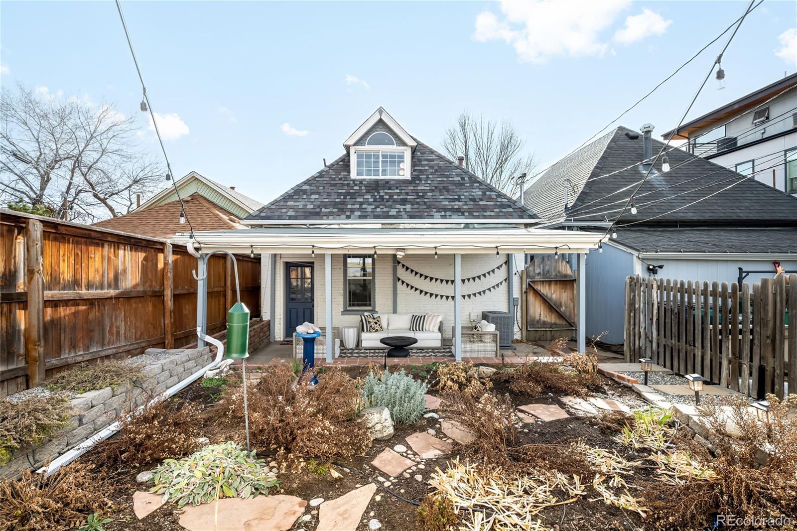 3329 W 25th Avenue