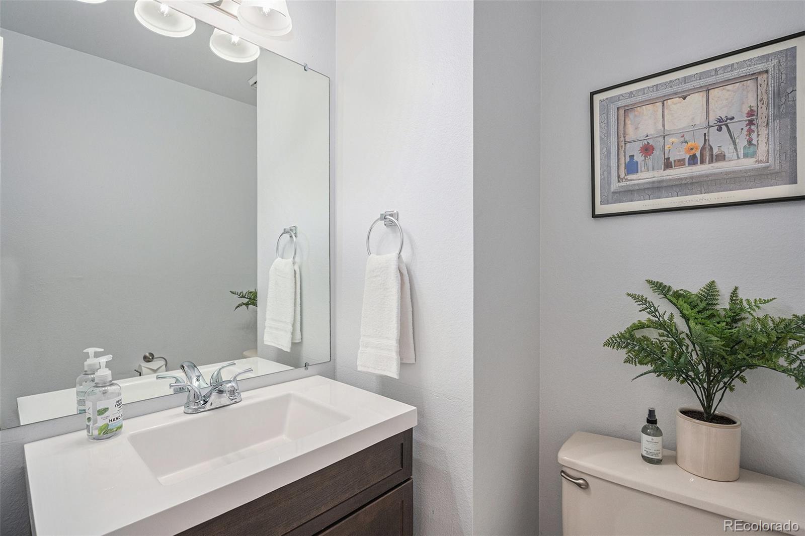 5821 S Quatar Circle