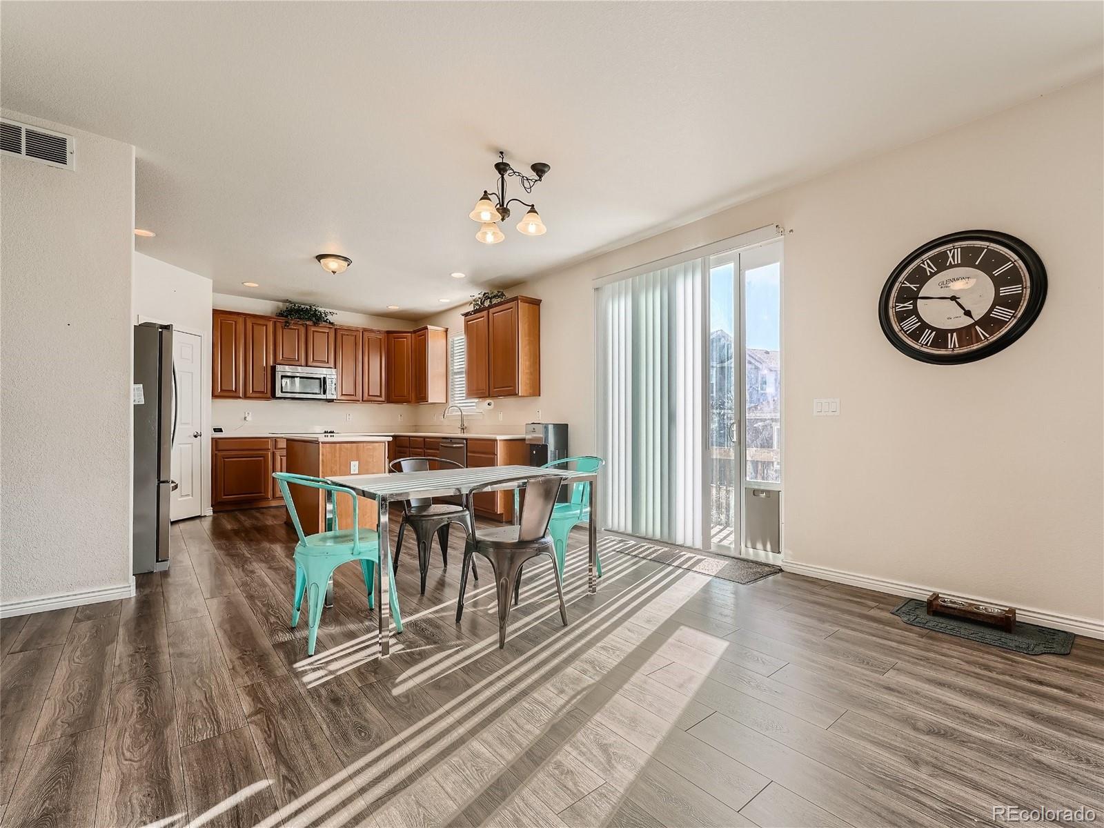 6523 S Irvington Way