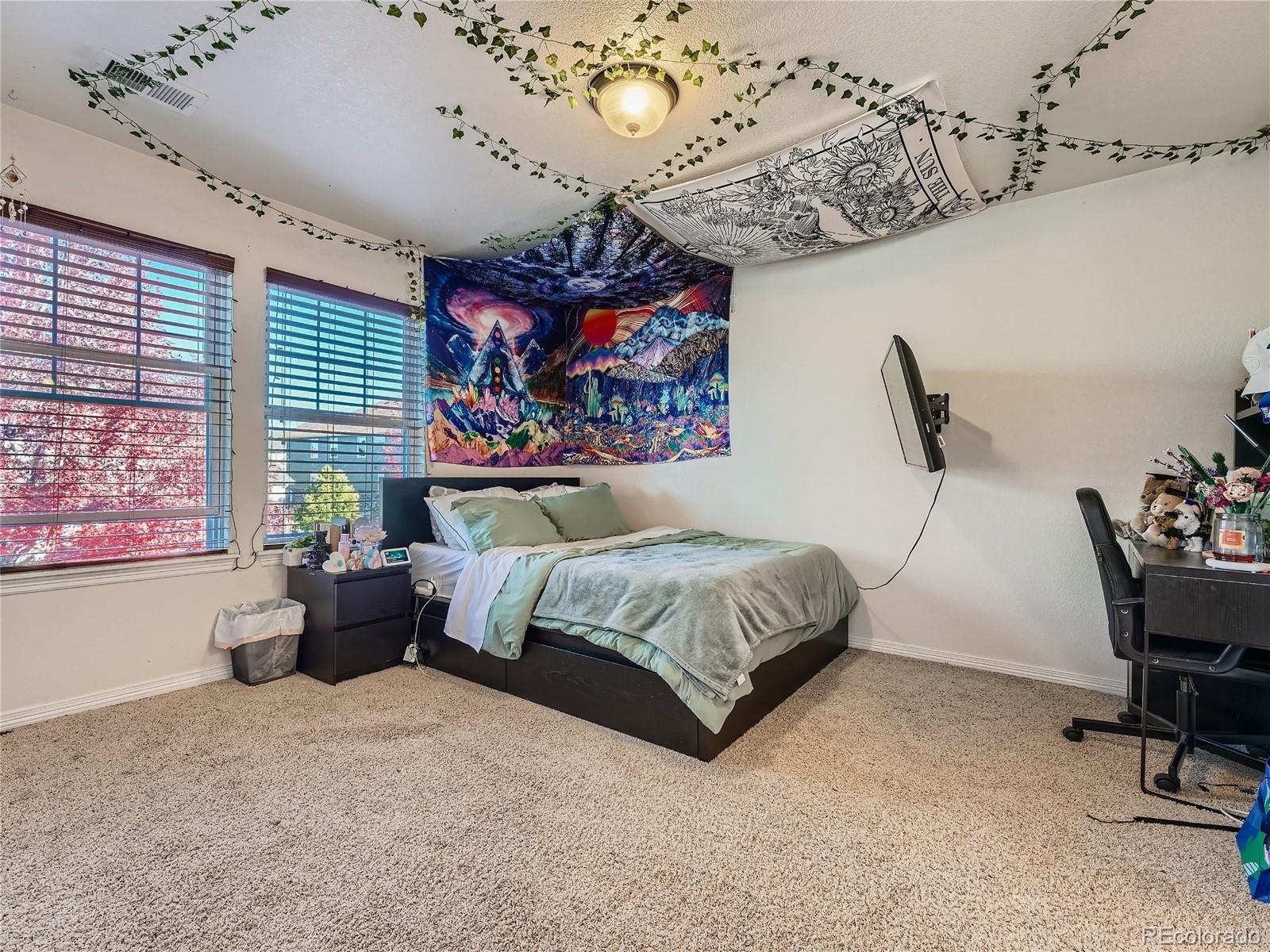 6523 S Irvington Way