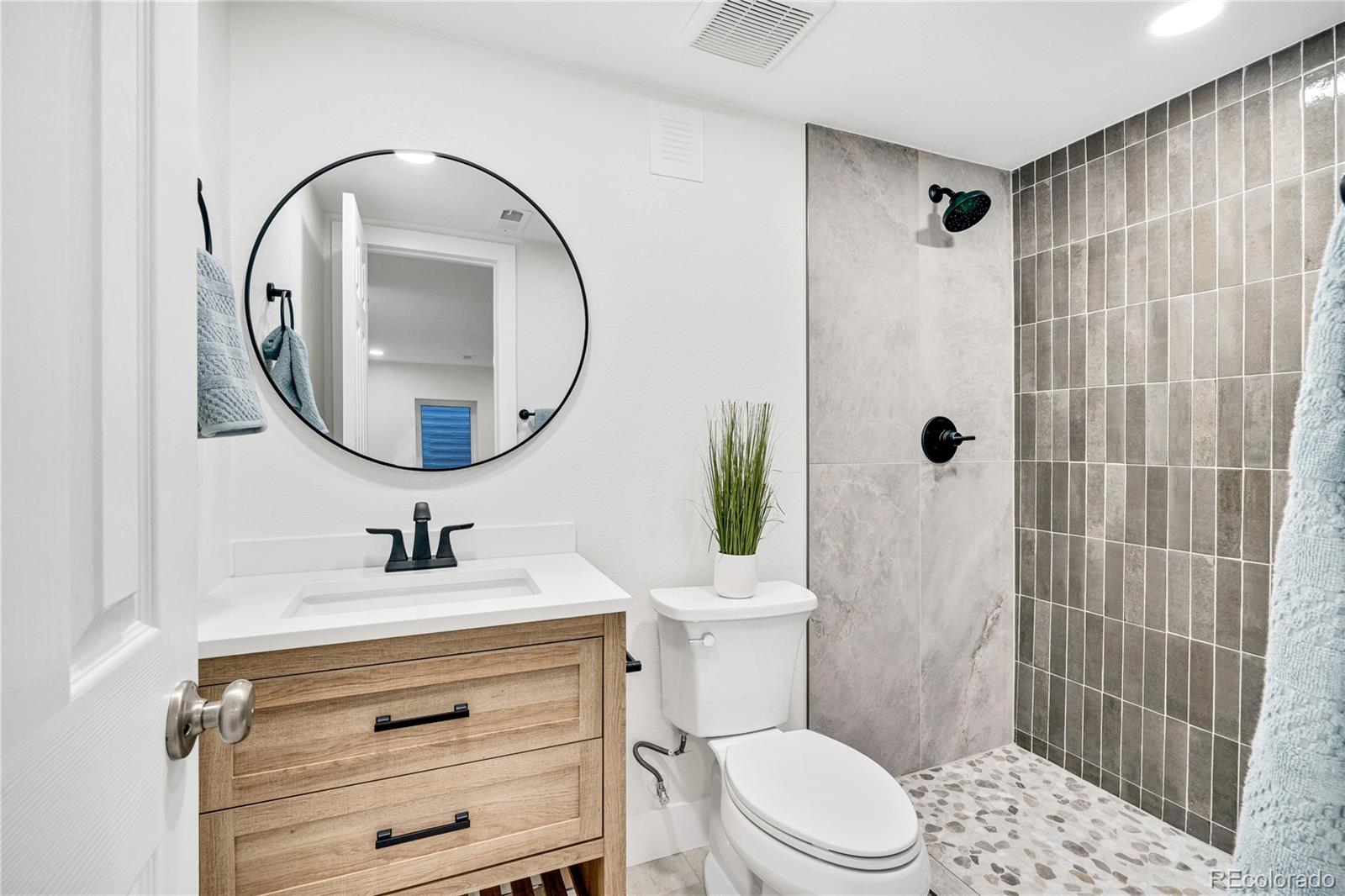 13376 Wildflower Street
