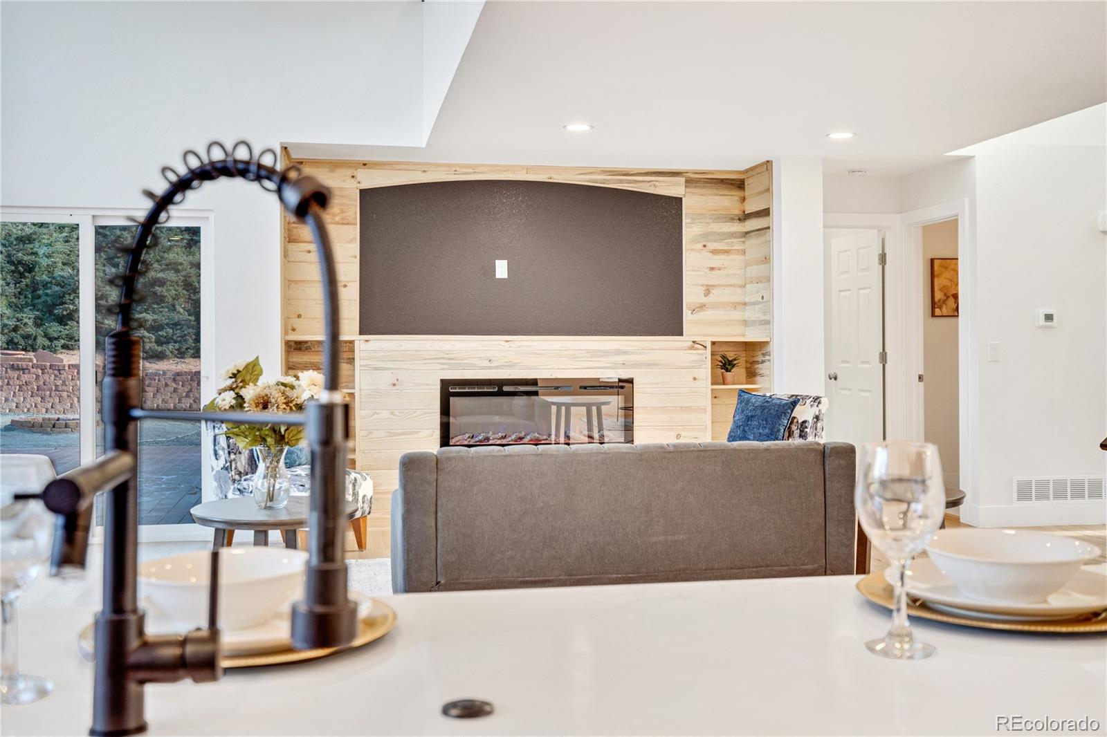 13376 Wildflower Street