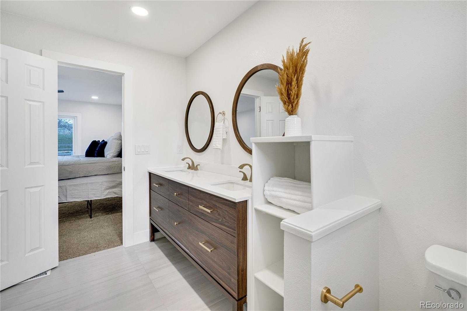 13376 Wildflower Street