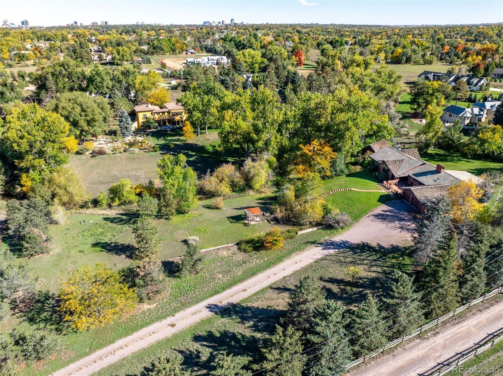 2600 E Willamette Lane