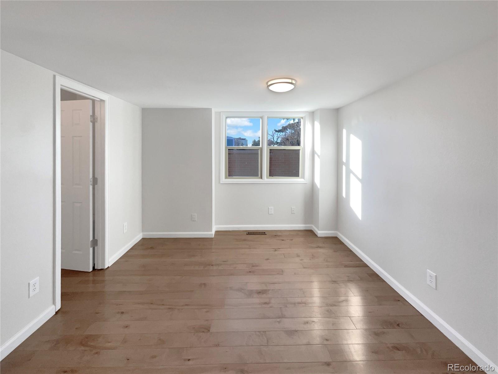 11501 E Cornell Circle