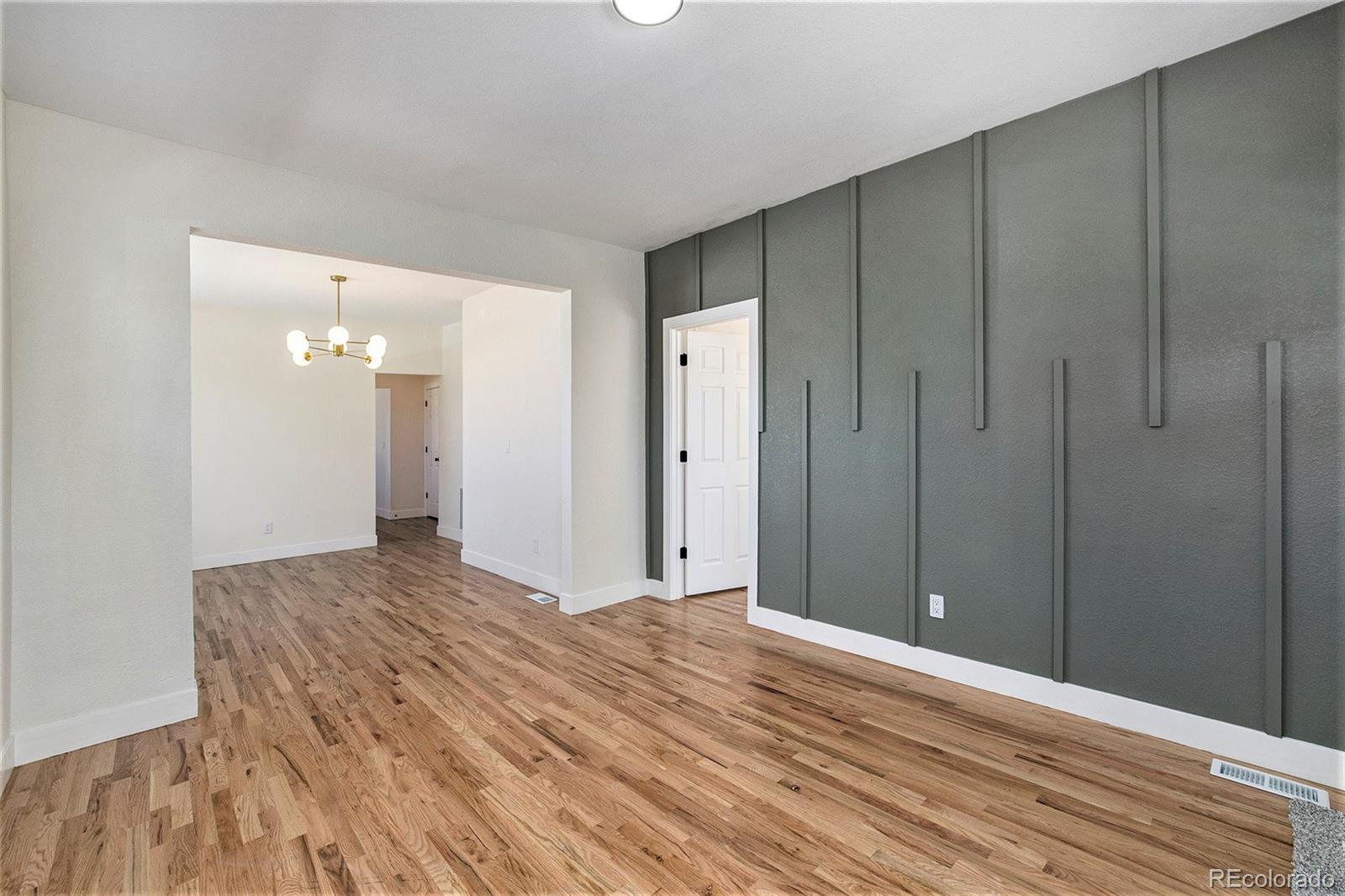 1437 Lowell Boulevard