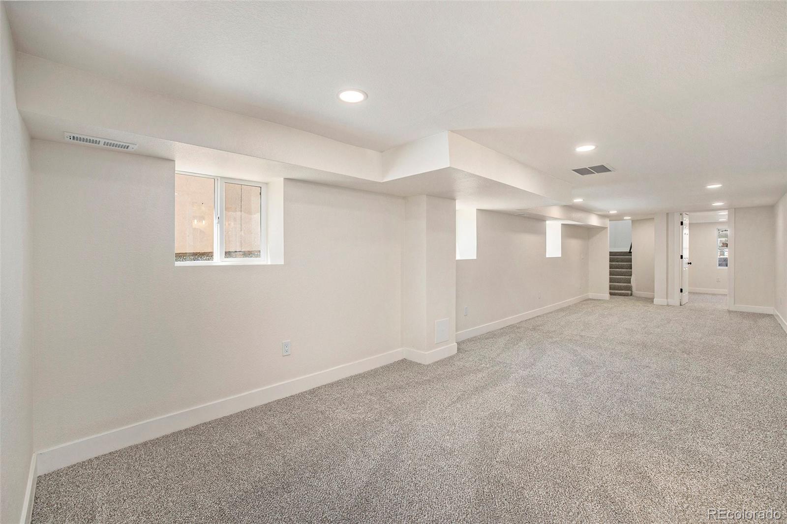 1437 Lowell Boulevard