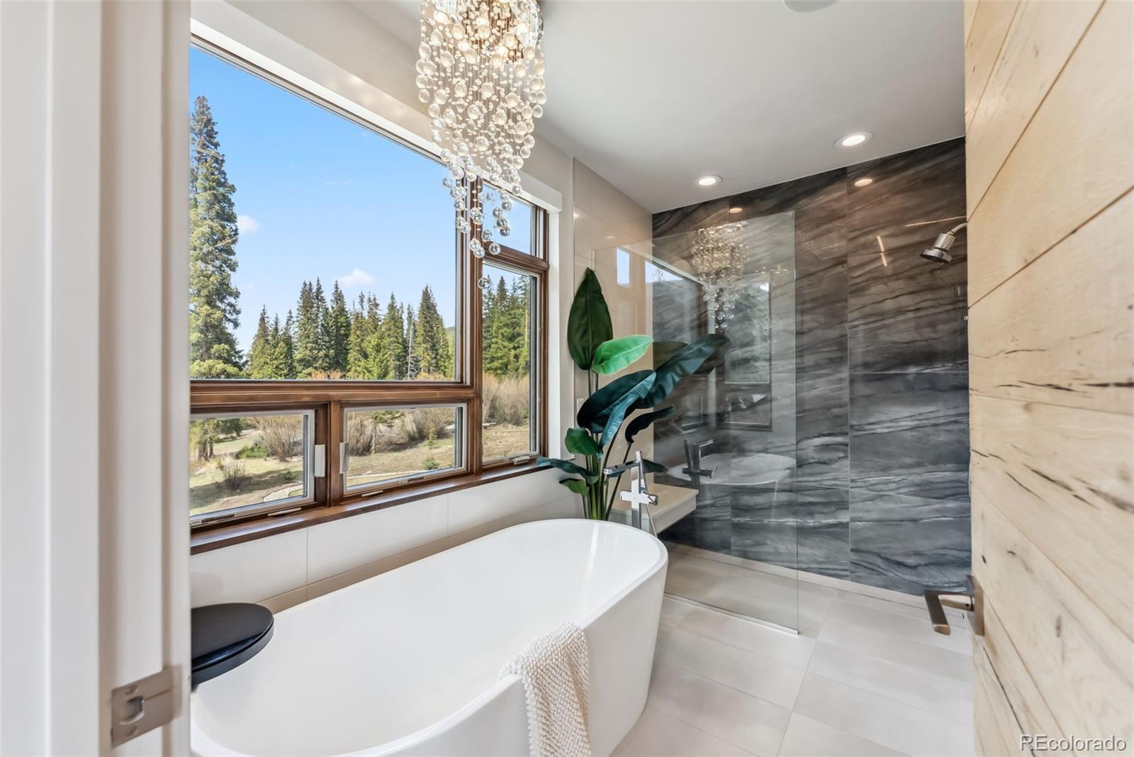 427 Whispering Pines Circle