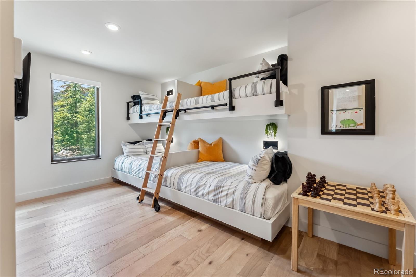 427 Whispering Pines Circle