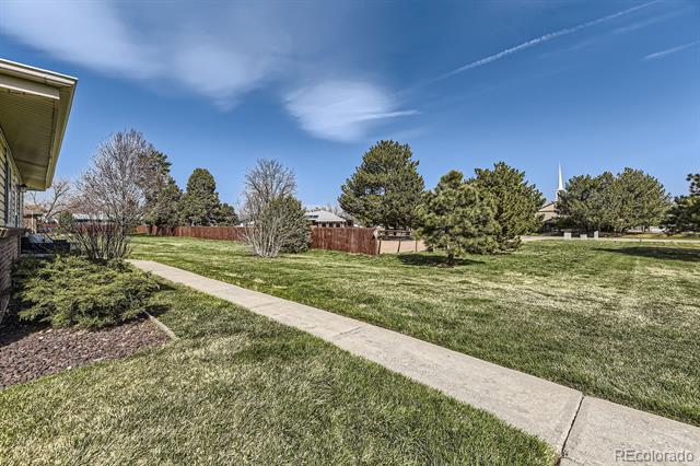 3225 S Garrison Street Unit: 9