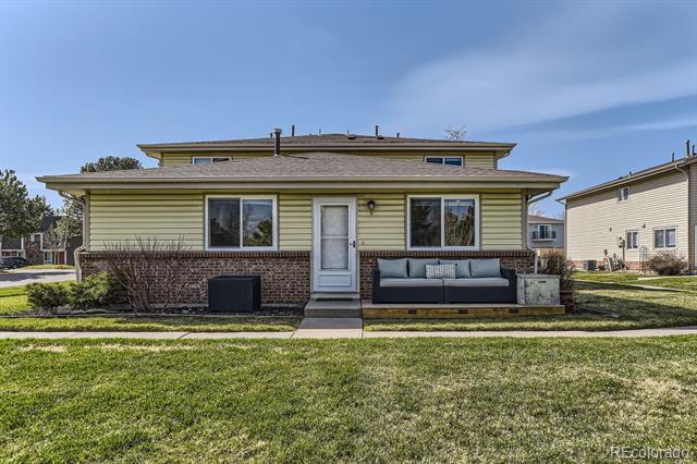 3225 S Garrison Street Unit: 9