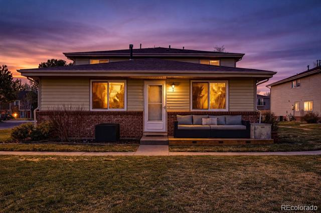 3225 S Garrison Street Unit: 9