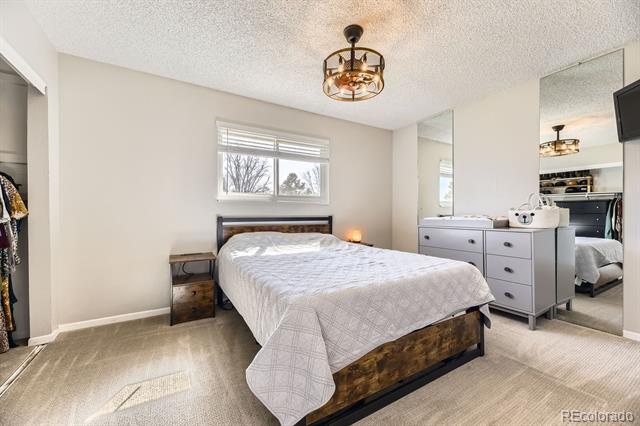 3225 S Garrison Street Unit: 9