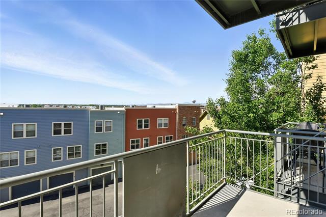 7931 W 55 th Avenue Unit: 105