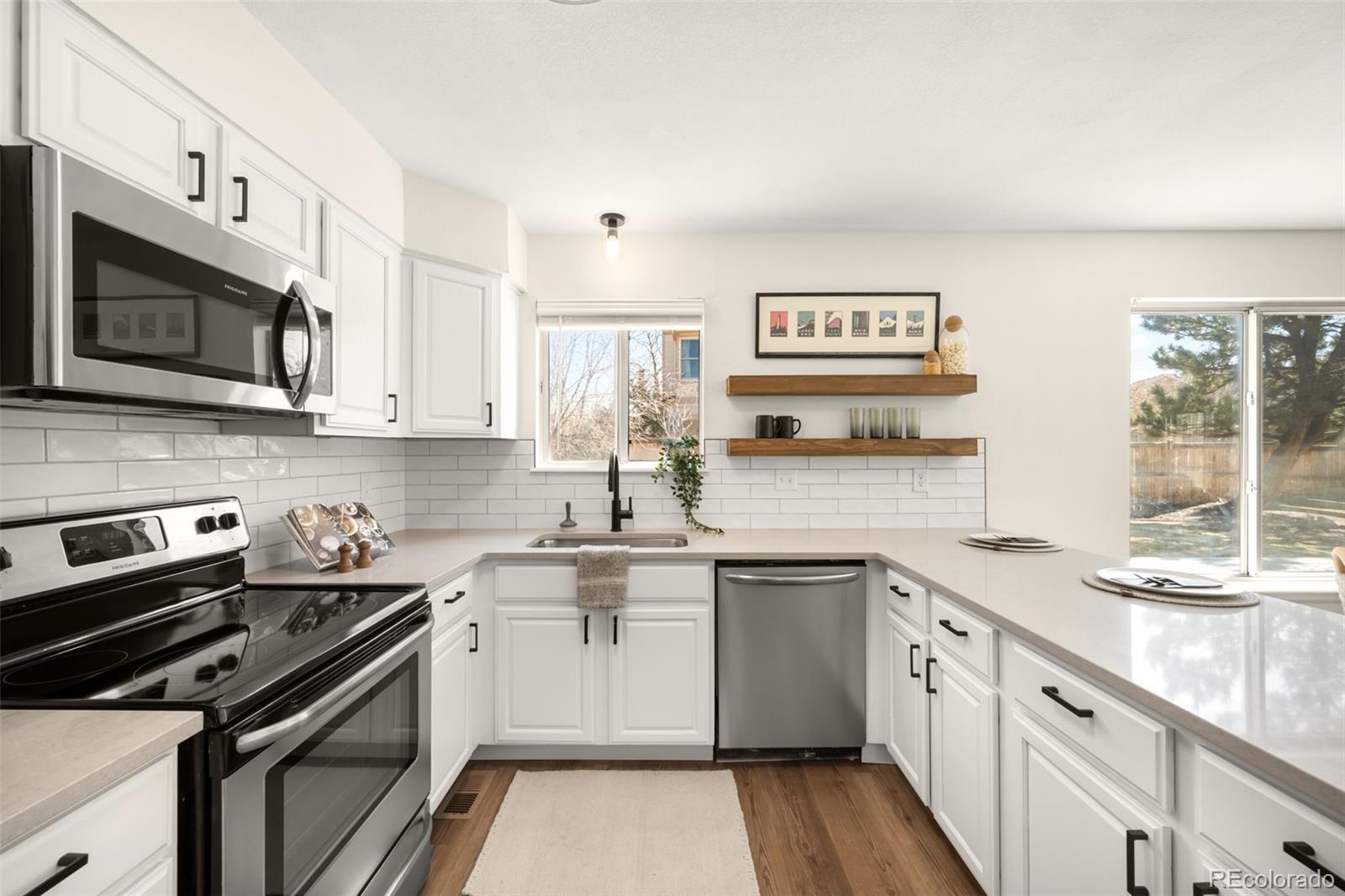 4962 N Blazingstar Trail