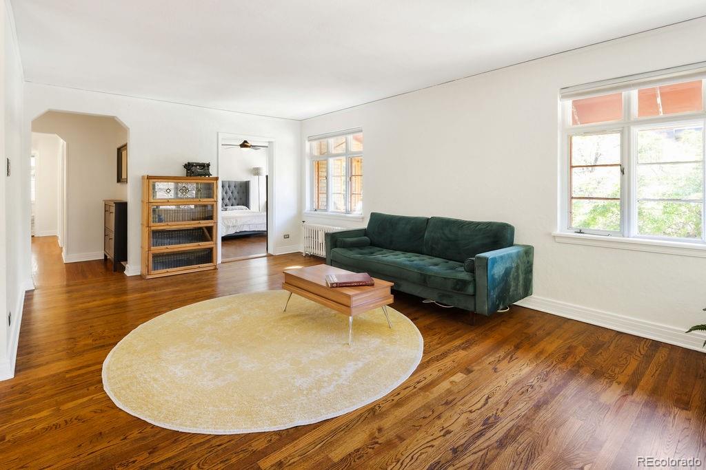 1029 N Pennsylvania Street Unit: 2E