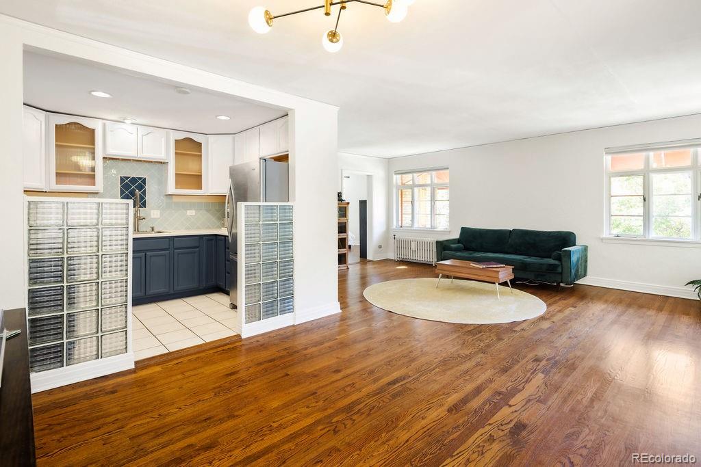 1029 N Pennsylvania Street Unit: 2E