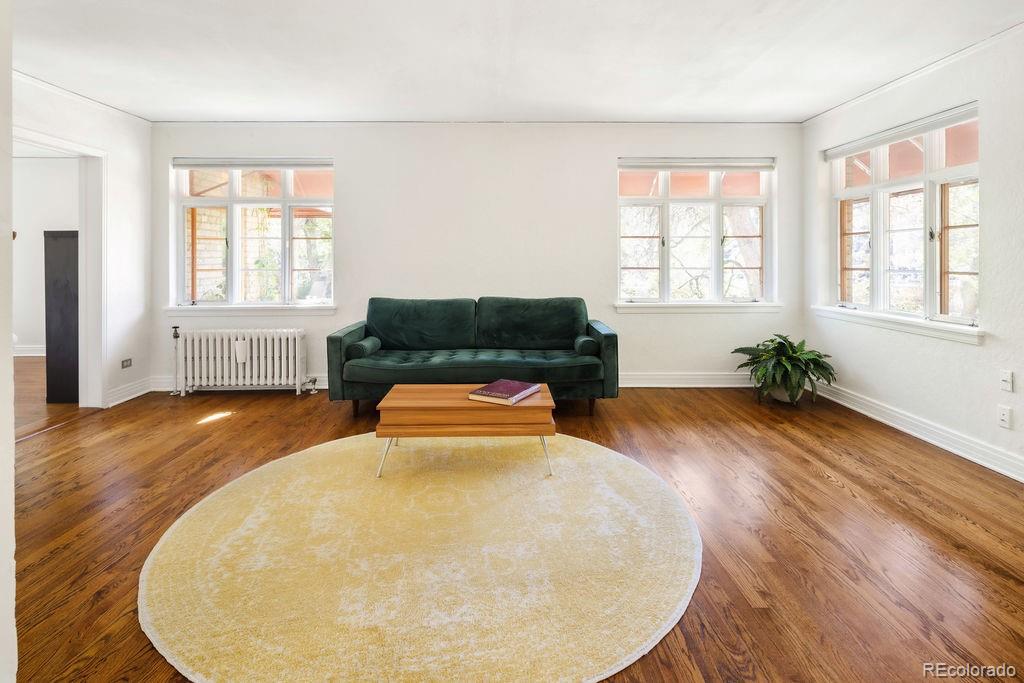 1029 N Pennsylvania Street Unit: 2E