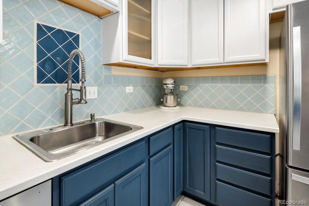 1029 N Pennsylvania Street Unit: 2E