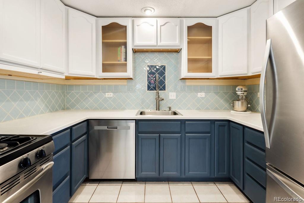 1029 N Pennsylvania Street Unit: 2E