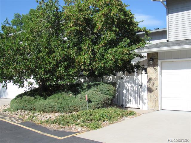 2876 S Wheeling Way