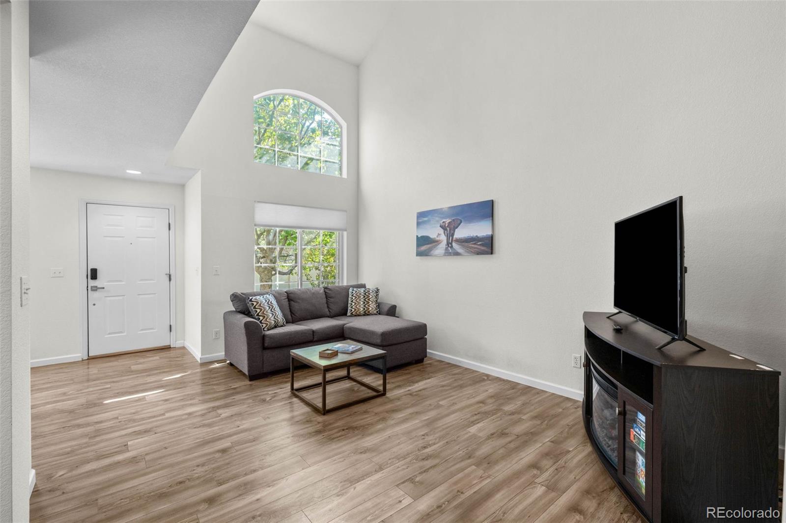 9610 Brentwood Way Unit: B