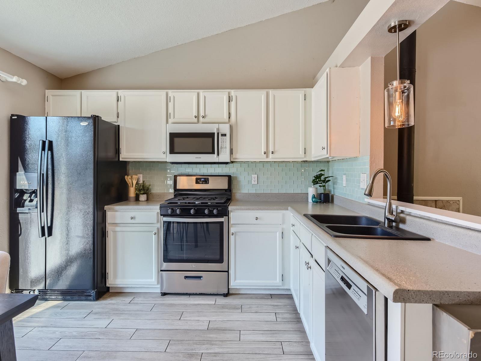 19723 E Wagontrail Drive