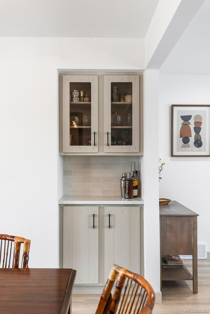 6246 W Coal Mine Place