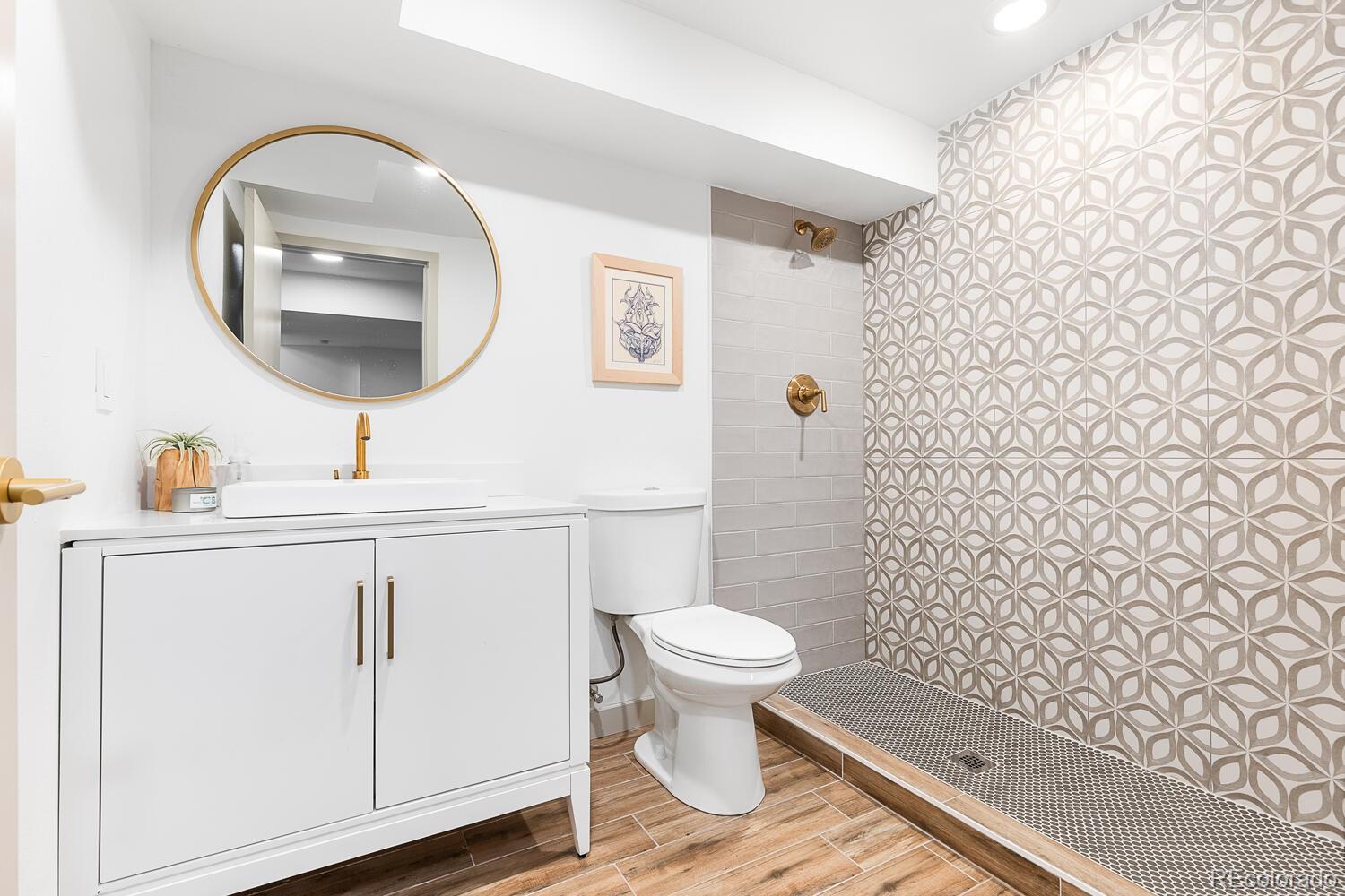 6246 W Coal Mine Place