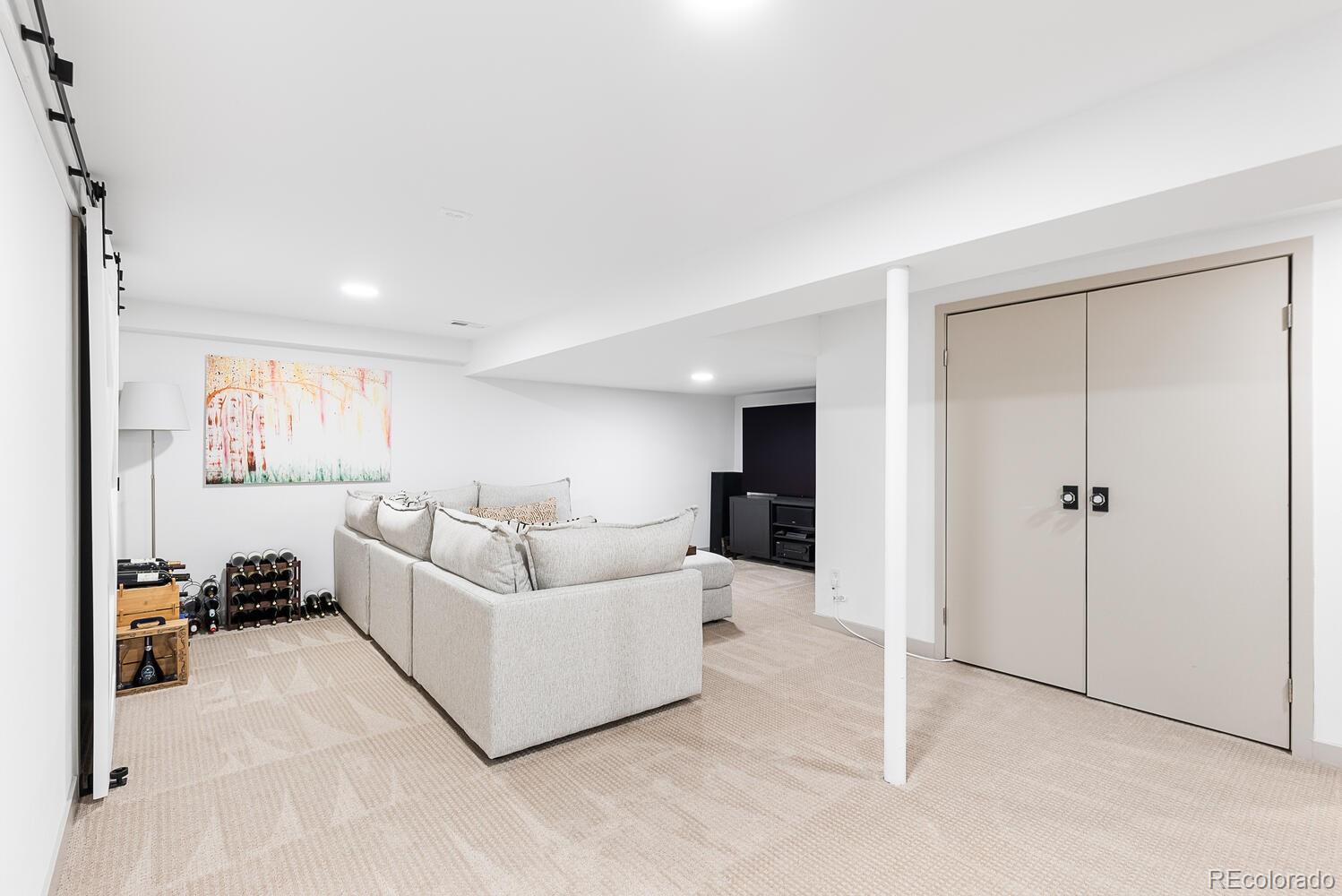 6246 W Coal Mine Place