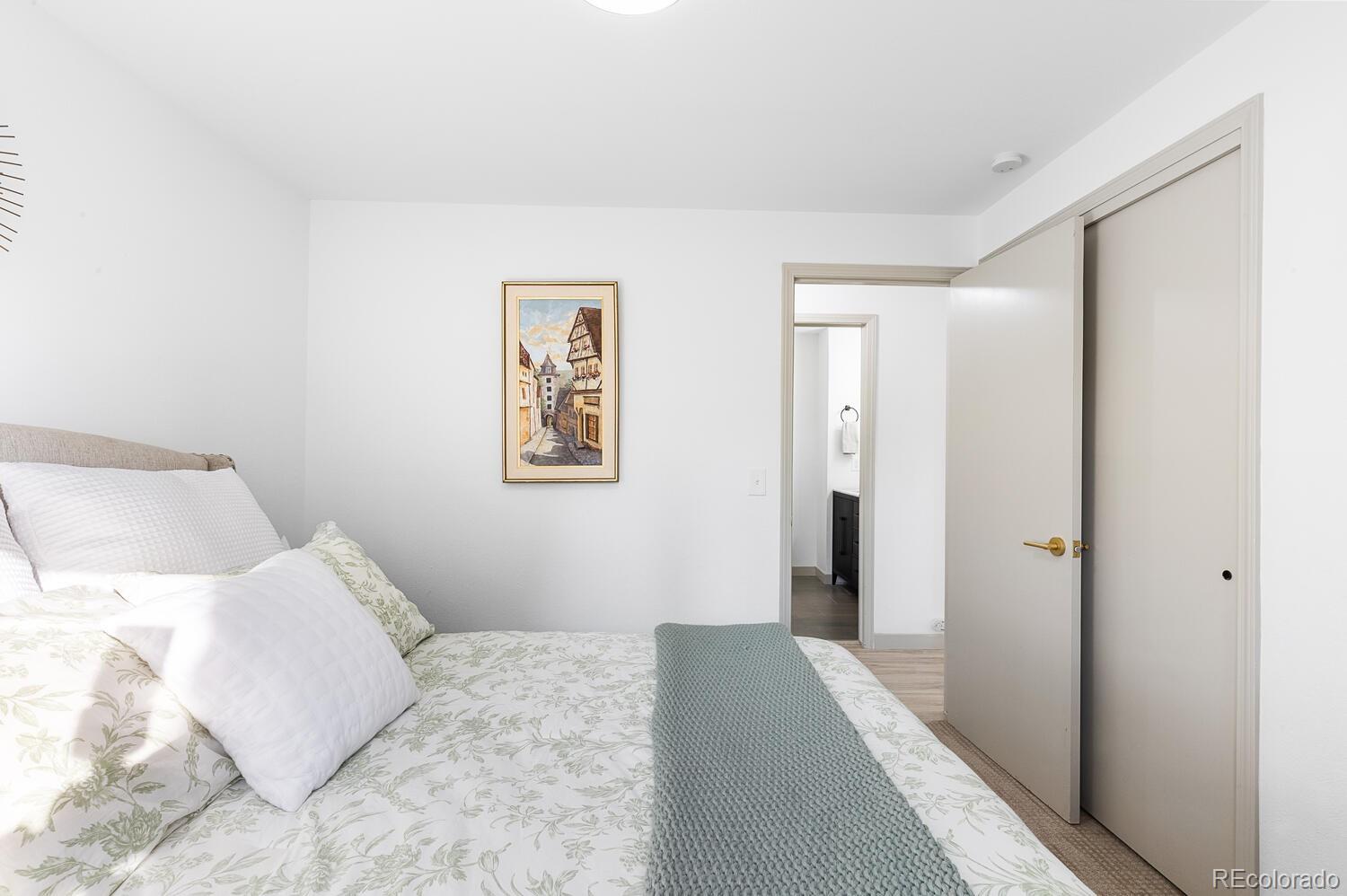 6246 W Coal Mine Place