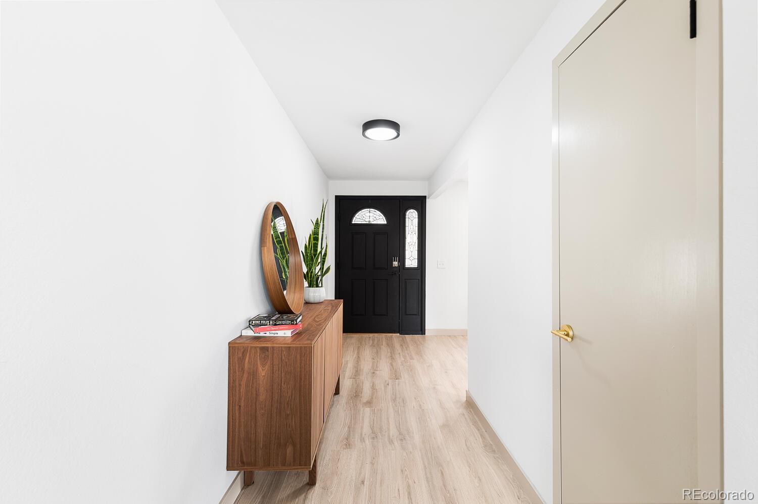 6246 W Coal Mine Place