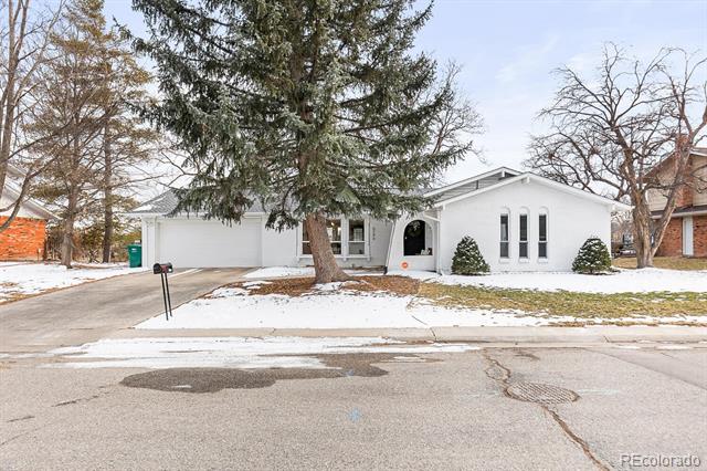 6246 W Coal Mine Place