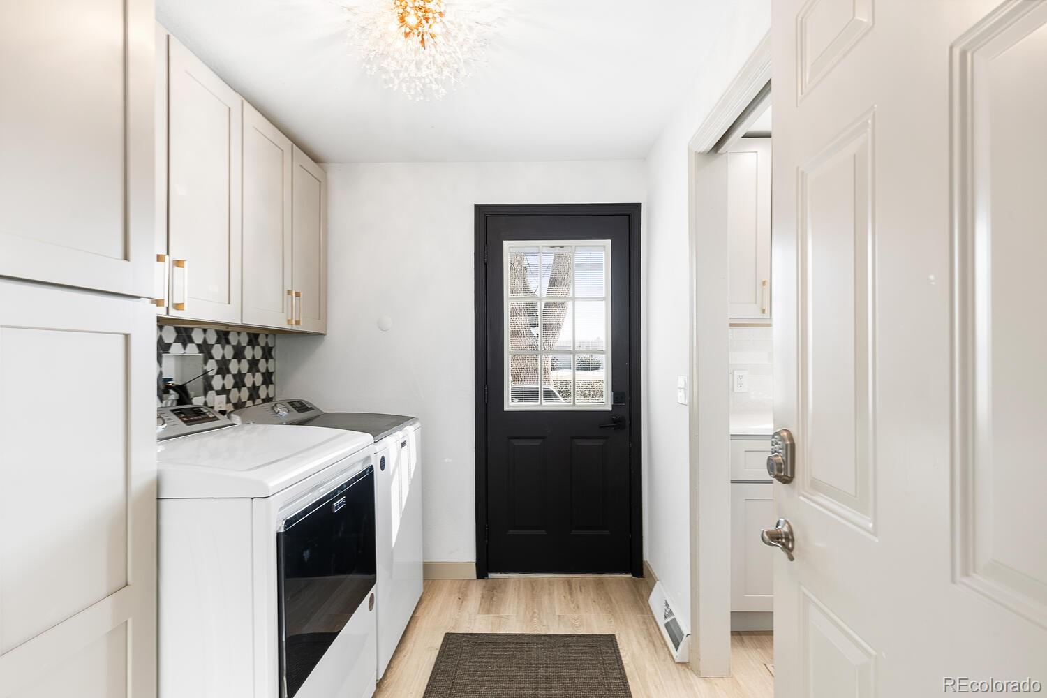 6246 W Coal Mine Place