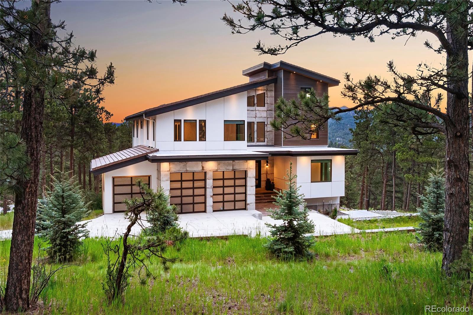 29822 Troutdale Scenic Drive