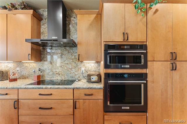 27033 E Mineral Drive
