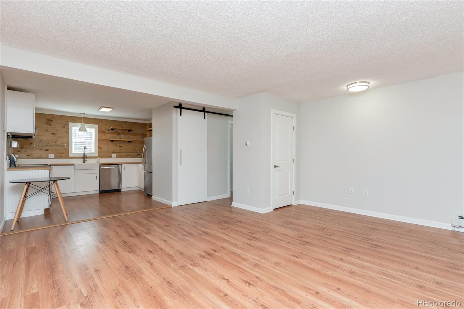 5700 W 28th Avenue Unit: 6