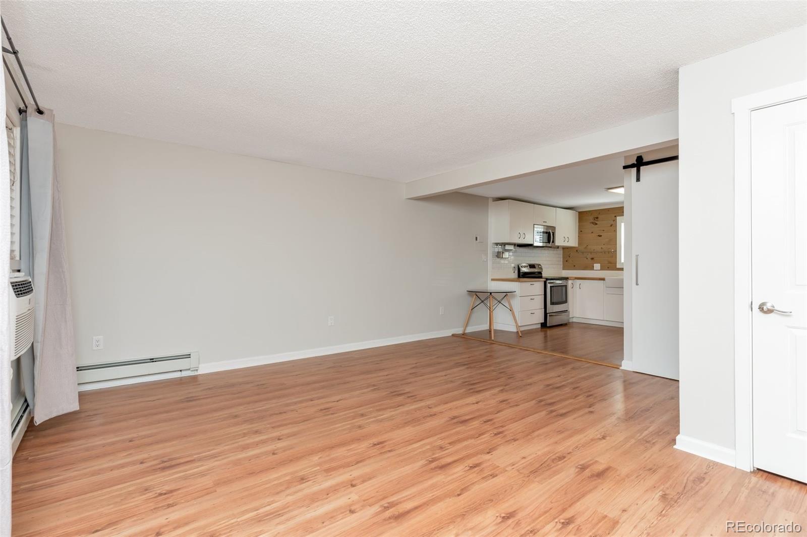 5700 W 28th Avenue Unit: 6