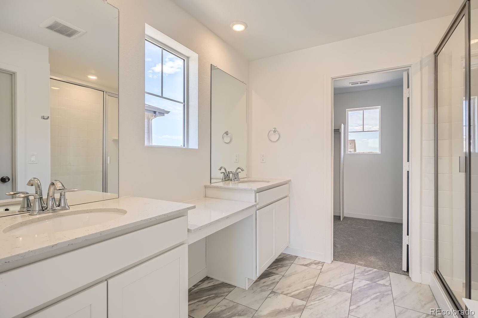 11000 Snowdon Street