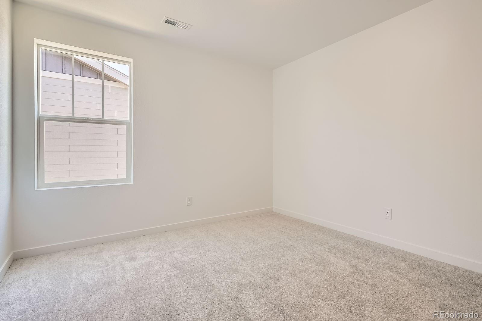 11000 Snowdon Street