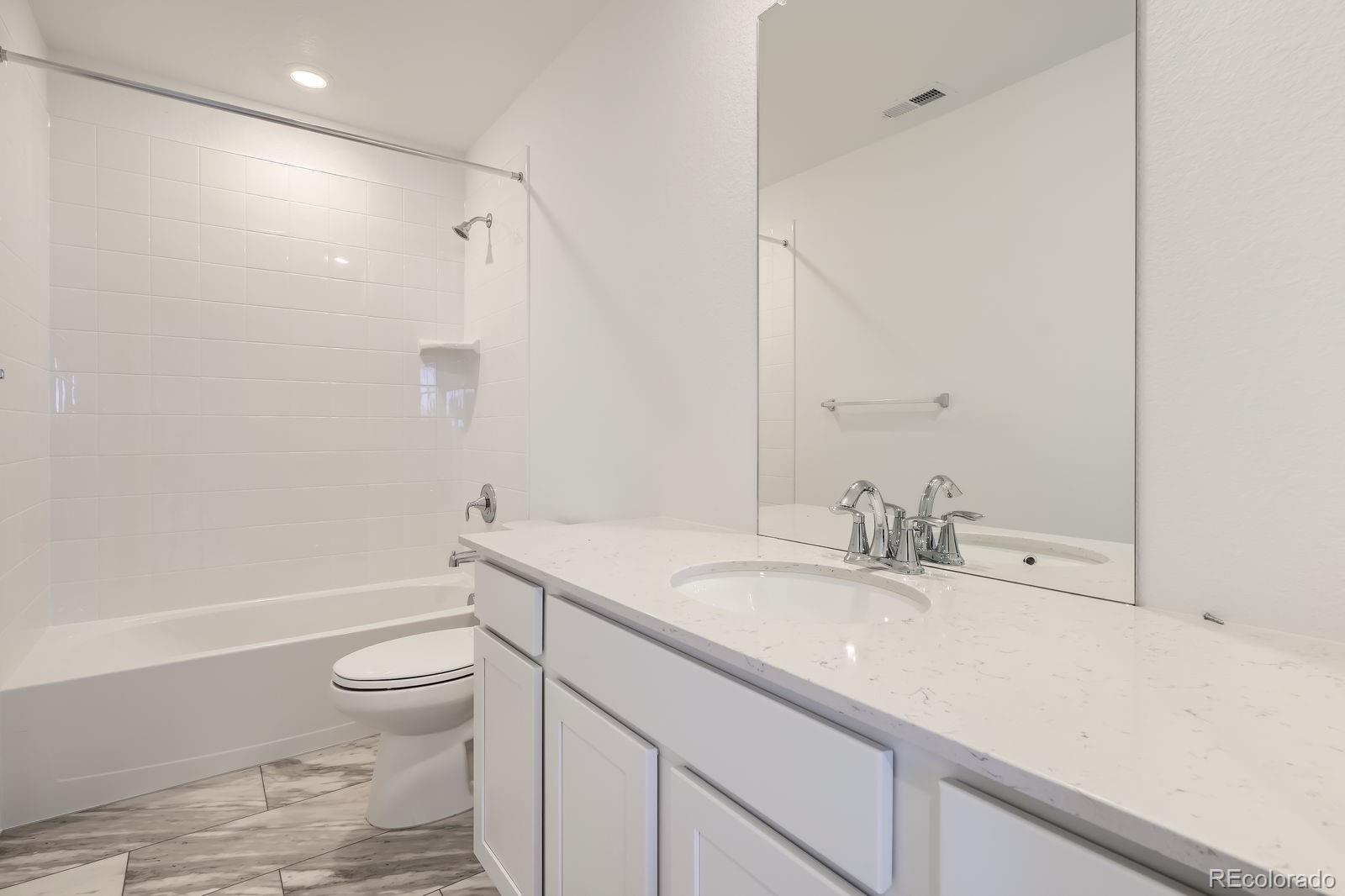 11000 Snowdon Street