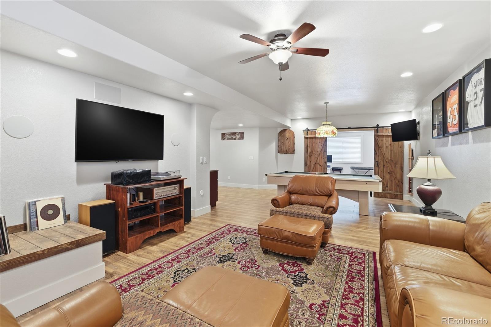 2883 Promontory Loop