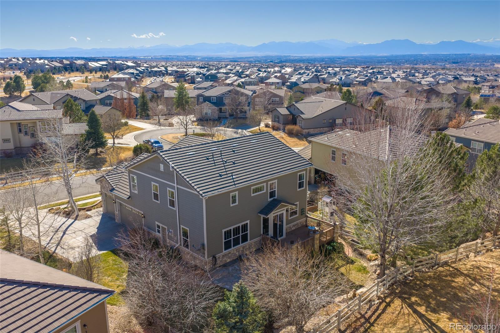 2883 Promontory Loop