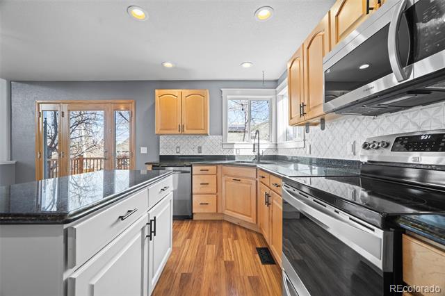 421 English Sparrow Drive