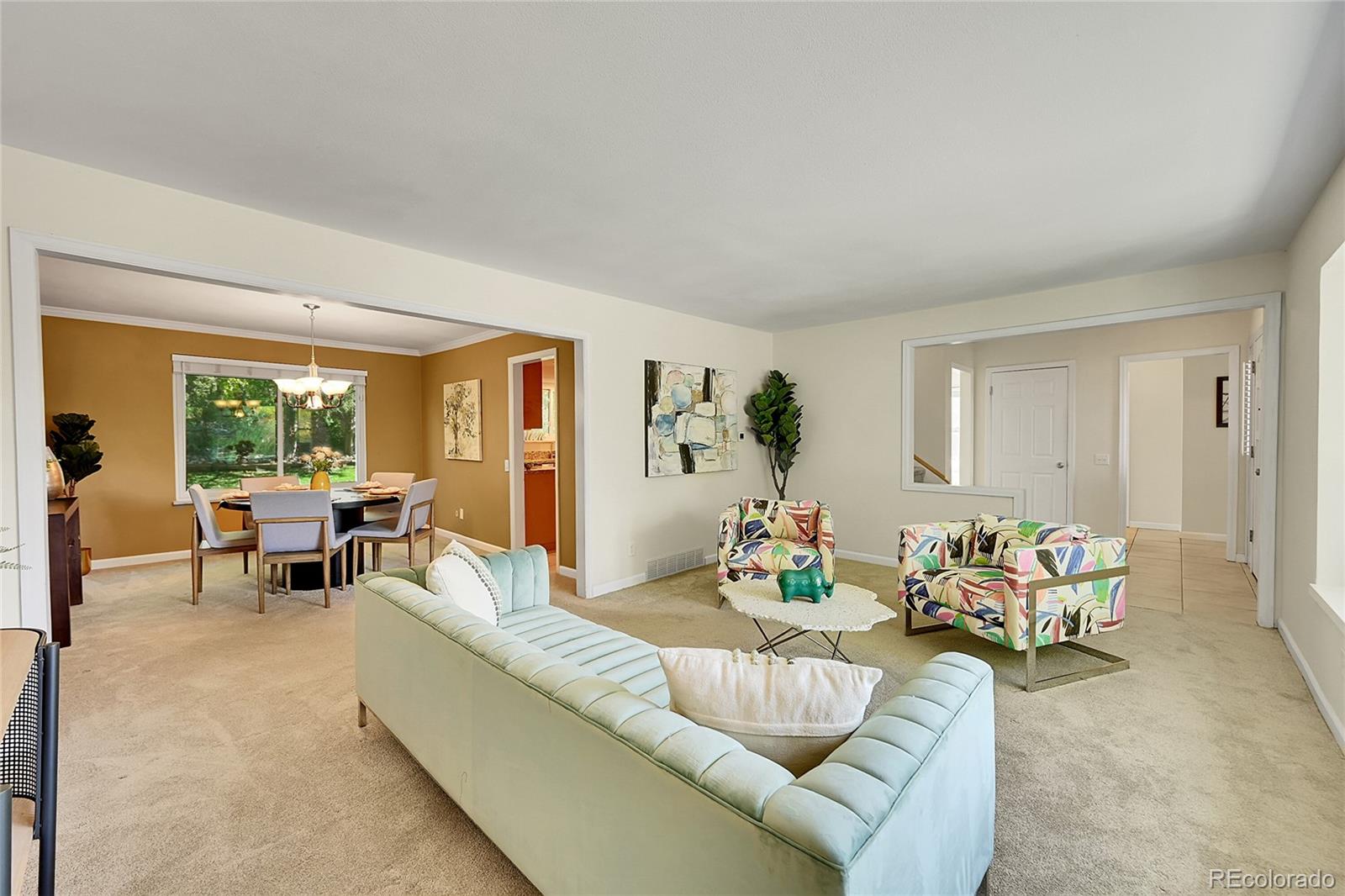 6834 S Willow Street